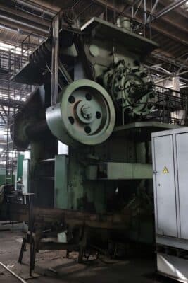 Gesemkschmiedepresse TMP Voronezh AKKD8044 - 2500 ton (Foto 12)