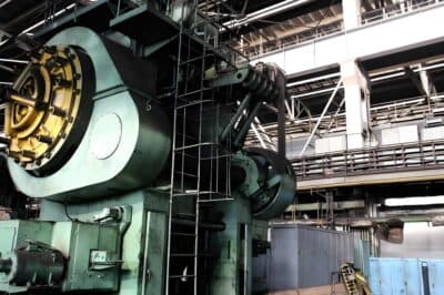 Gesemkschmiedepresse TMP Voronezh AKKD8044 - 2500 ton (Foto 10)