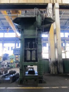 Abgratpresse TMP Voronezh K2540 - 1000 ton (ID:S80103) - Dabrox.com