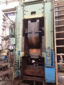 Schmiedepresse Kurimoto F-1600 - 1600 ton (ID:S84501) - Dabrox.com