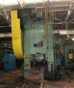 Schmiedepresse Kurimoto F-1600 - 1600 ton (ID:S84501) - Dabrox.com