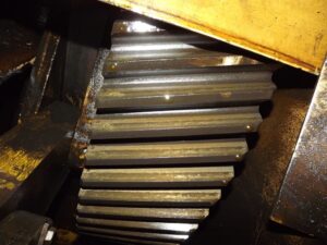 Kniehebelpresse Barnaul KB8340 - 1000 ton (ID:76005) - Dabrox.com