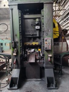 Abgratpresse TMP Voronezh KA2536 - 400 ton (ID:76207) - Dabrox.com
