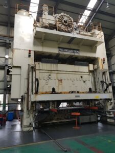 Blechumformung Presse Weingarten - 2500 ton