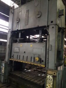 Blechumformung Presse Erfurt PKZV 800 - 800 ton (ID:75840) - Dabrox.com