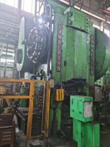 Schmiedepresse Lamberton - 2000 ton