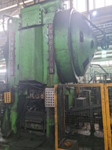 Schmiedepresse Lamberton 2000 MT - 2000 ton (ID:76015) - Dabrox.com