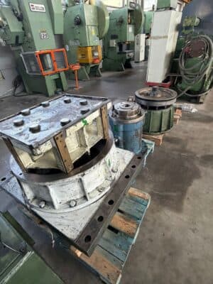 Gesemkschmiedepresse Rovetta FO300 - 300 ton (Foto 1)
