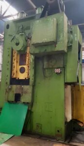 Kniehebelpresse Barnaul KB8338 - 630 ton (ID:S89404) - Dabrox.com