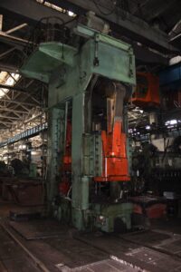 Abgratpresse TMP Voronezh K7640 - 1000 ton (ID:S86433) - Dabrox.com