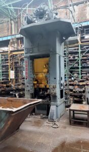 Abgratpresse TMP Voronezh  - 315 ton