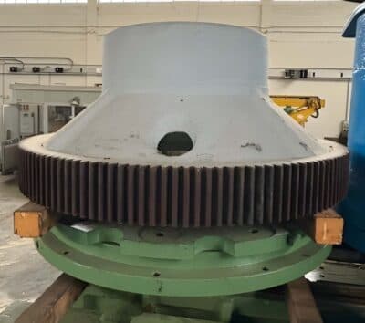 Gesemkschmiedepresse TMP Voronezh K8544 - 2500 ton (Foto 6)