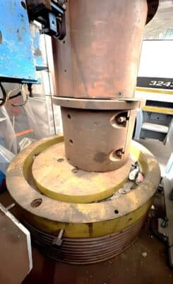 Gesemkschmiedepresse TMP Voronezh K8544 - 2500 ton (Foto 3)
