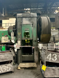 Schmiedepresse Massey - 1300 ton