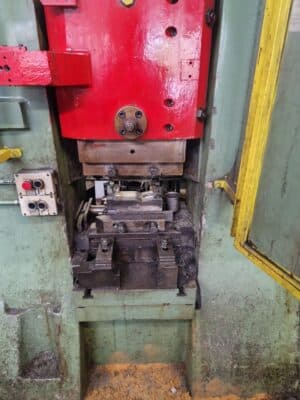Spindelpresse Vaccari BF/9P - 320 ton (Foto 3)