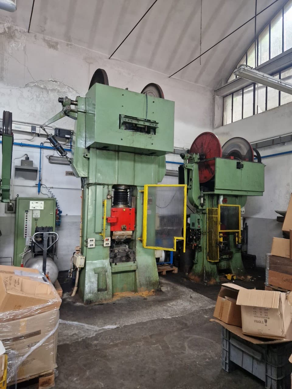 Spindelpresse Vaccari BF/9P - 320 ton