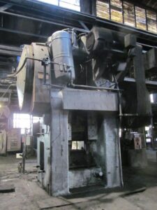 Schmiedepresse National Maxipres 2500 - 2500 ton (ID:75864) - Dabrox.com