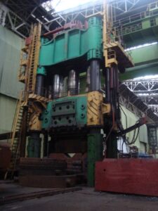 Freiform-Schmiedepresse UZTM 100MN - 10000 ton (ID:75610) - Dabrox.com