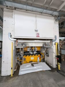 Blechumformung presse Fagor - 630 ton
