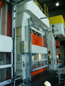 Hydraulikpresse Muller ZE 630-32.3.1 - 630 ton (ID:75873) - Dabrox.com