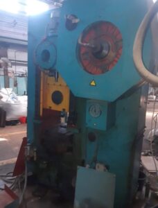 Kniehebelpresse Barnaul - 400 ton