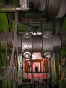 Kniehebelpresse Barnaul K846B - 800 ton (ID:75858) - Dabrox.com