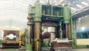 Hydraulikpresse SMS MEER UF4 80-100MN - 10000 ton (ID:75526) - Dabrox.com