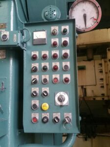 Schmiedepresse Aida PK-63 - 630 ton (ID:S80633) - Dabrox.com