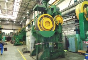 Schmiedepresse Smeral MKP 1500 - 1500 ton (ID:75560) - Dabrox.com