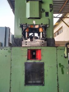 Kniehebelpresse Grabener GKN 1000s/11/31007 - 600 ton (ID:76291) - Dabrox.com