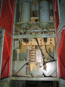 Abgratpresse TMP Voronezh KG2540 - 1000 ton (ID:75636) - Dabrox.com