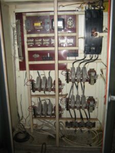 Abgratpresse TMP Voronezh KG2540 - 1000 ton (ID:75636) - Dabrox.com