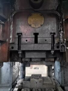 Schmiedepresse TMP Voronezh K8544 - 2500 ton (ID:76301) - Dabrox.com