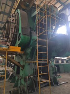 Schmiedepresse TMP Voronezh K8544 - 2500 ton (ID:76301) - Dabrox.com