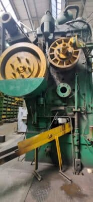 Gesemkschmiedepresse TMP Voronezh K864 - 1600 ton (Foto 2)