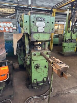 Waagerechte Stauchmaschine Eumuco SMZE 8 - 80 ton (Foto 7)