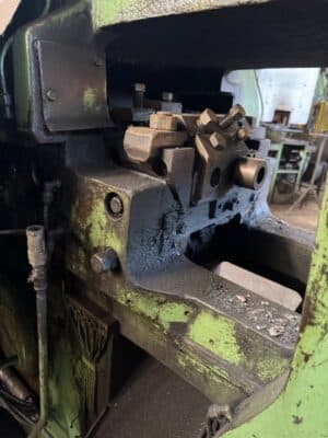 Waagerechte Stauchmaschine Eumuco SMZE 8 - 80 ton (Foto 4)