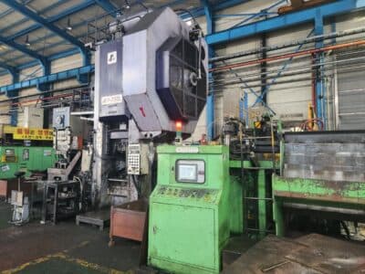 Gesemkschmiedepresse Jaewoo JFP 750 - 750 ton (Foto 3)