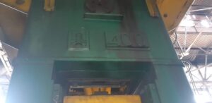 Abgratpresse TMP Voronezh KA9536 - 400 ton (ID:75652) - Dabrox.com