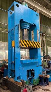 Hydraulikpresse Gidropress - 400 ton