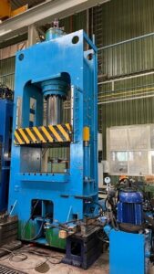 Hydraulikpresse Gidropress P479 - 400 ton (ID:75875) - Dabrox.com