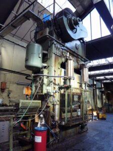 Abgratpresse Wilkins & Mitchell L66-54-14 - 600 ton (ID:S86448) - Dabrox.com