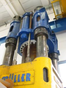 Hydraulikpresse Fritz Muller 3000 MT - 3000 ton (ID:76017) - Dabrox.com