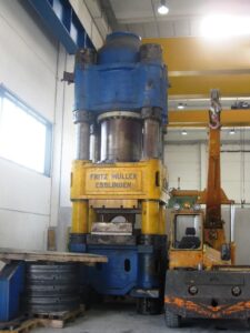 Hydraulikpresse Fritz Muller - 3000 ton