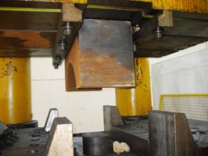 Hydraulikpresse Fritz Muller 3000 MT - 3000 ton (ID:76017) - Dabrox.com