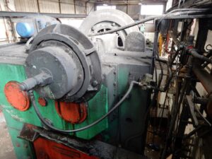 Abgratpresse Wilkins & Mitchell L66-S4-10 - 600 ton (ID:S86511) - Dabrox.com