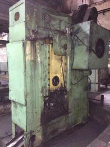 Kniehebelpresse Barnaul KB8340 B - 1000 ton (ID:75662) - Dabrox.com