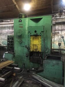 Kniehebelpresse Barnaul  - 1000 ton