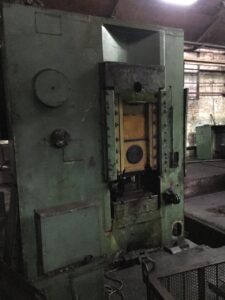 Kniehebelpresse Barnaul KB8340 B - 1000 ton (ID:75662) - Dabrox.com