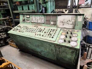 Spindelpresse Hasenclever HSPRZ 560/1320/560/1680 - 3150 ton (ID:76231) - Dabrox.com